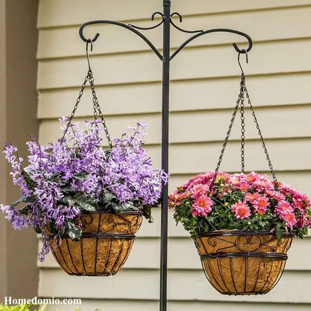 12 Small Garden Ideas: Big Dreams for Tiny Spaces 6 Hanging Basket Displays